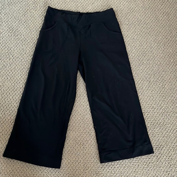 Vintage LULULEMON Cropped Still Pants - Picture 1 of 2